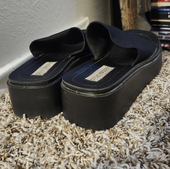 Steve Madden Black Women's Platform Slides - Picture 6 of 10